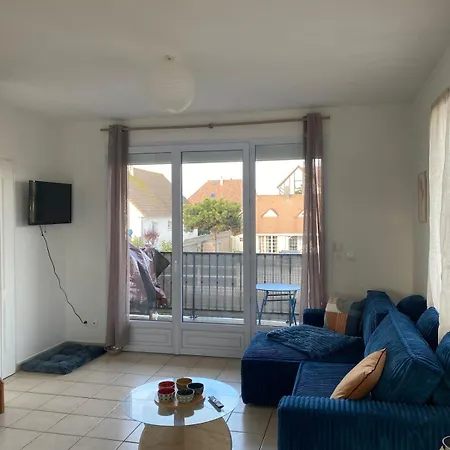Duplex A 2 Pas De La * Ouistreham