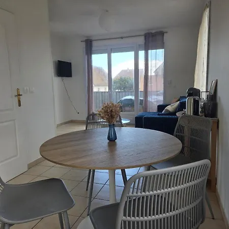 Duplex A 2 Pas De La Ouistreham
